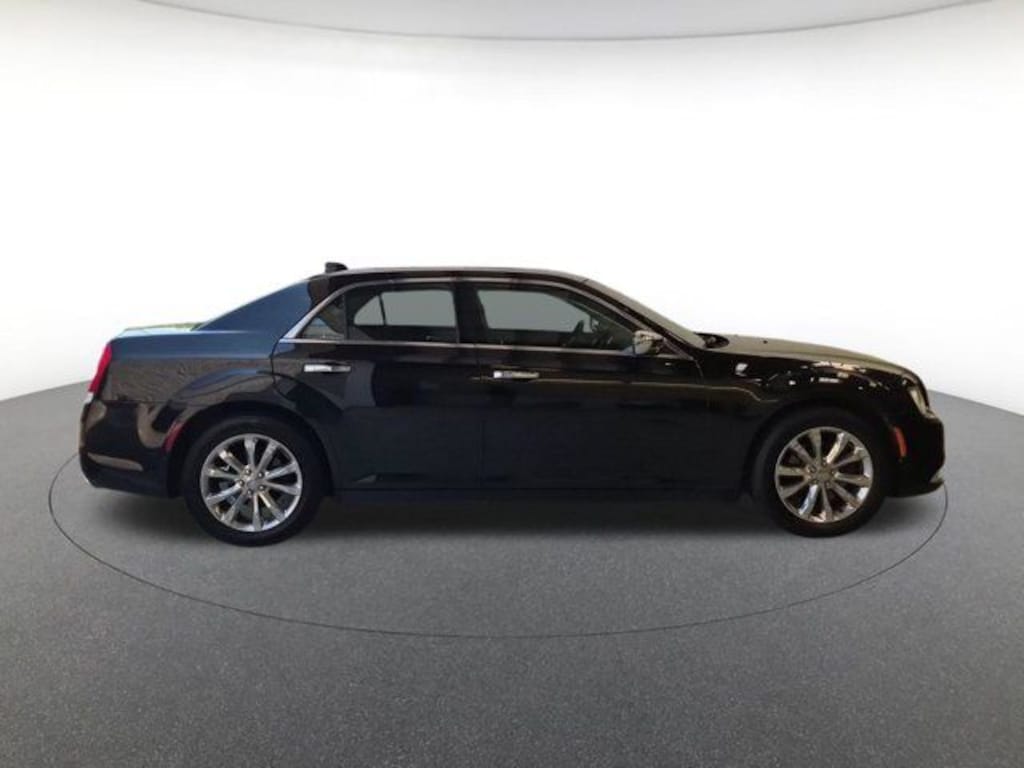 Used 2016 Chrysler 300 C Sedan