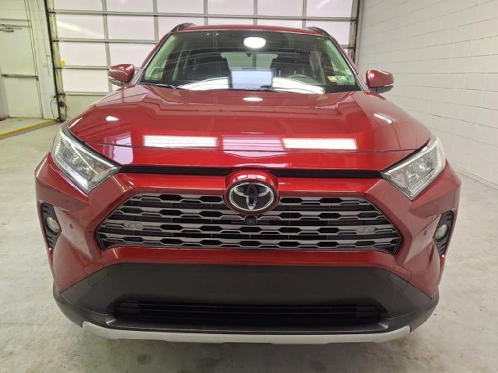 Used 2020 Toyota RAV4 Limited SUV