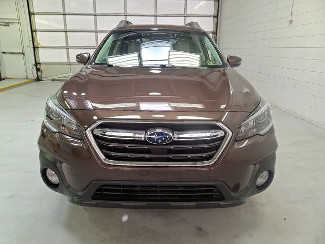 2019 Subaru Outback 2.5i Premium photo 2