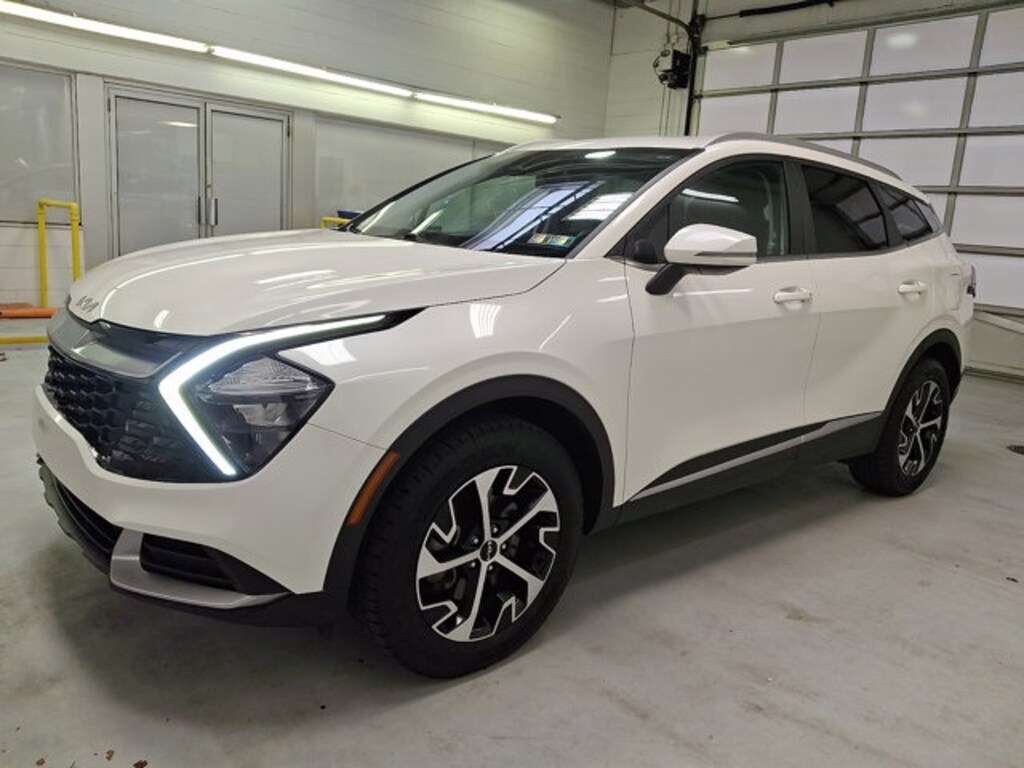 Used 2023 Kia Sportage Hybrid EX SUV