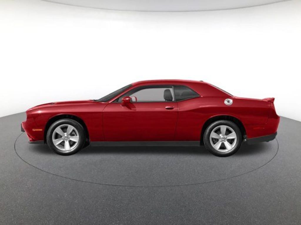 Used 2022 Dodge Challenger SXT Coupe