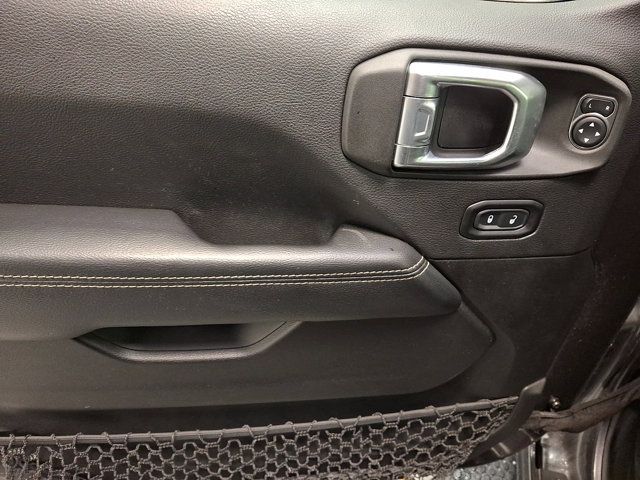 2022 Jeep Wrangler Unlimited Sahara - Photo 12