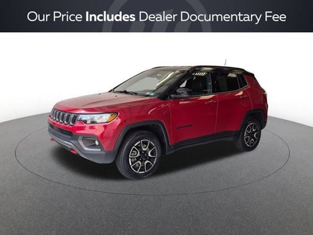 Used 2025 Jeep Compass Trailhawk SUV