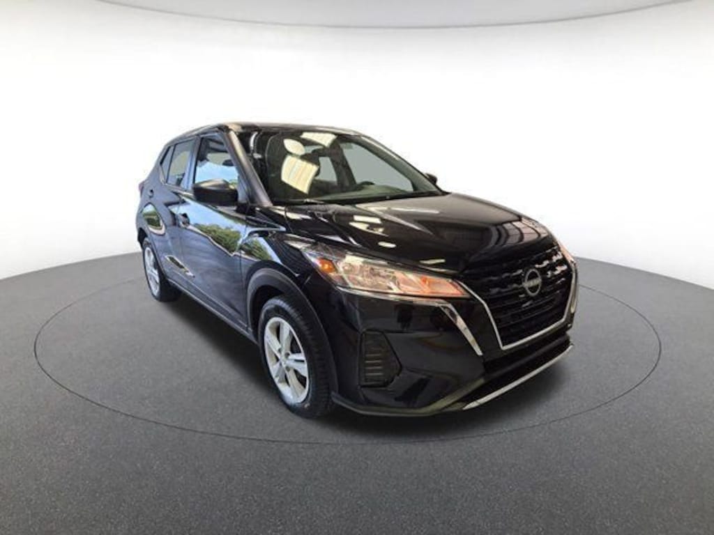 Used 2024 Nissan Kicks S SUV