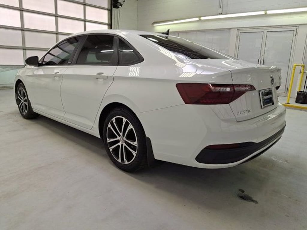 Used 2023 Volkswagen Jetta 1.5T Sport Sedan