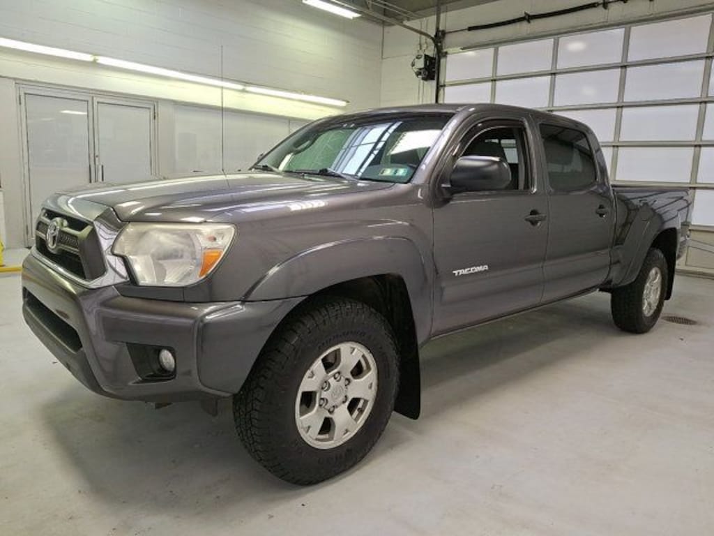 Used 2015 Toyota Tacoma Base Truck