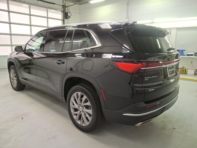 2025 Buick Enclave Preferred photo 4