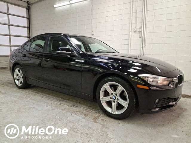 2015 BMW 3 Series 320i