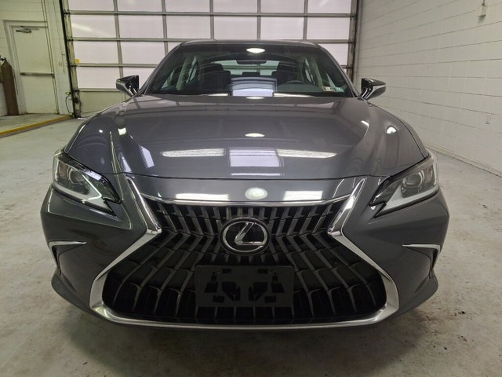 Used 2022 Lexus ES 350 Sedan