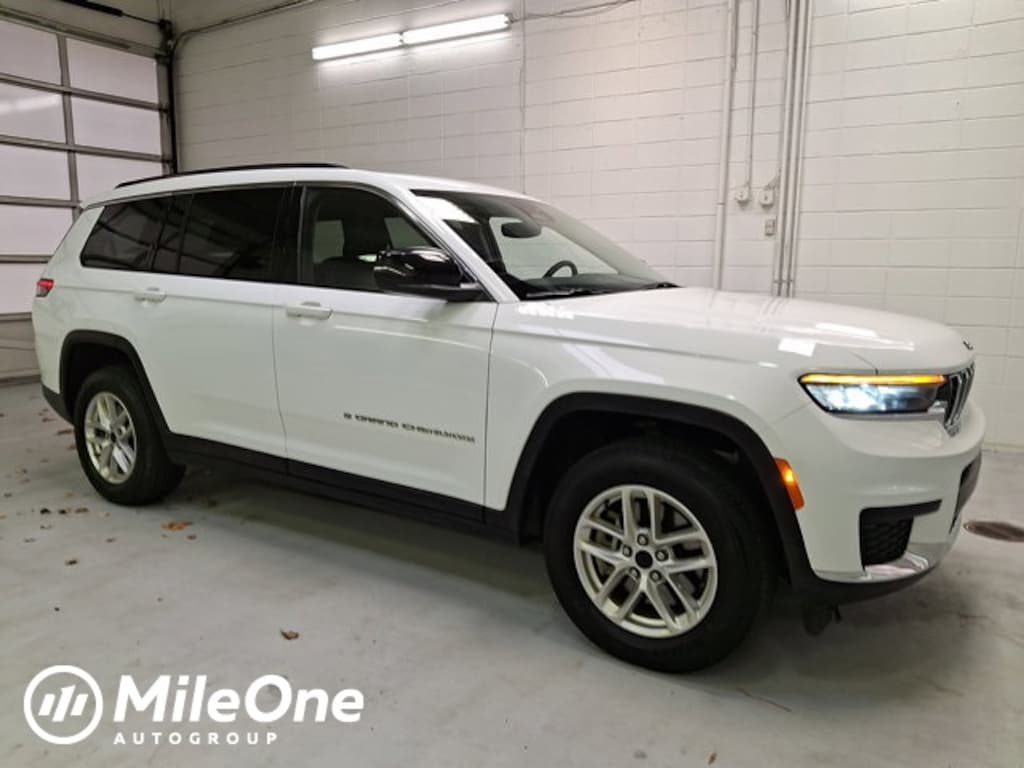Used 2021 Jeep Grand Cherokee L Laredo SUV