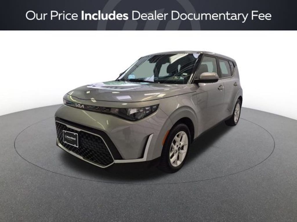 Used 2024 Kia Soul LX Hatchback