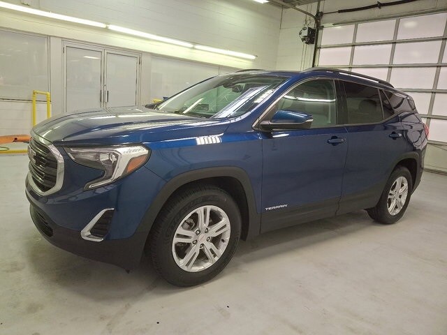 2020 Gmc Terrain SLE photo 3