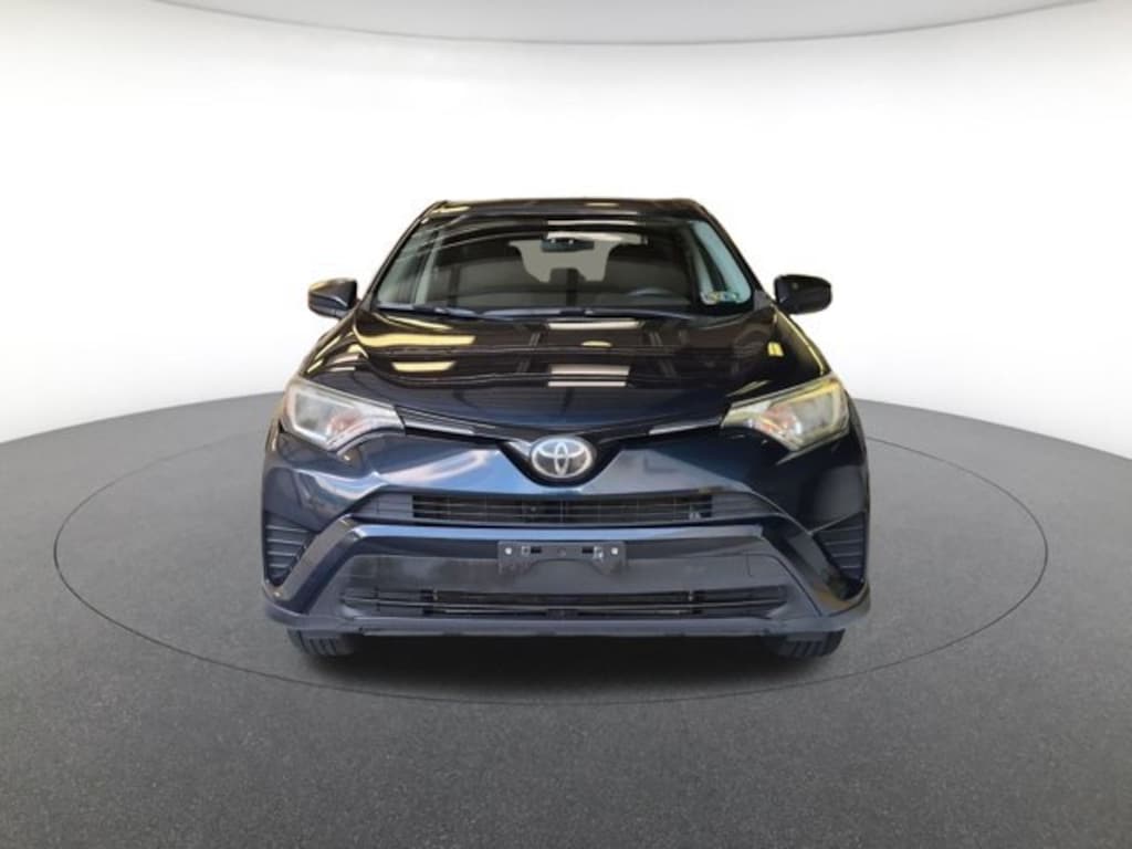 Used 2018 Toyota RAV4 LE SUV