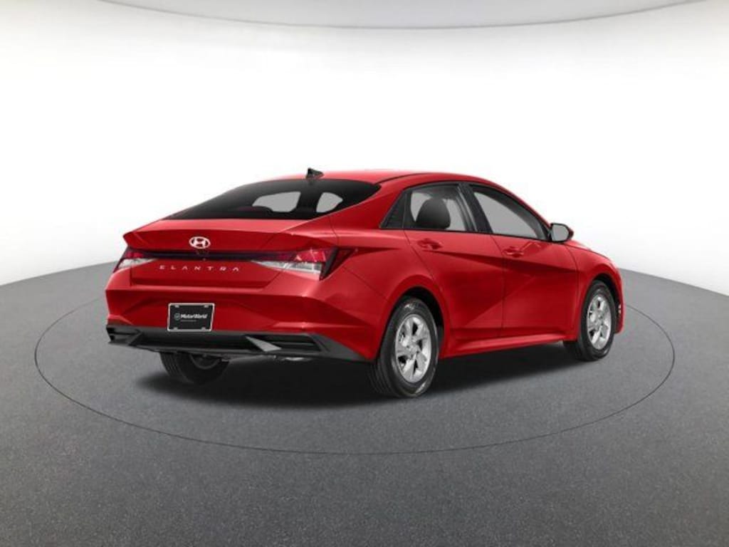 Used 2023 Hyundai Elantra SE Sedan