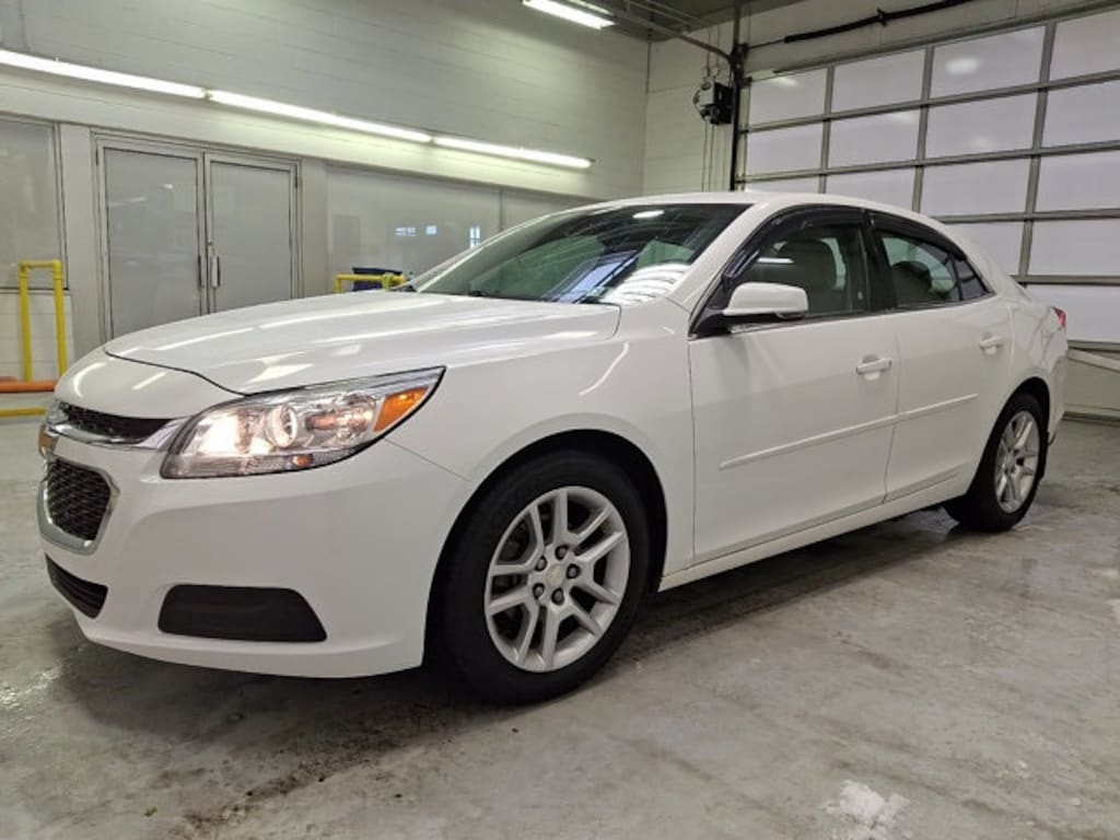 Used 2016 Chevrolet Malibu Limited LT Sedan