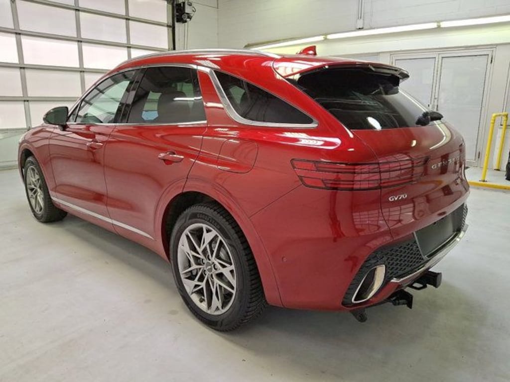 Used 2023 Genesis GV70 2.5T SUV
