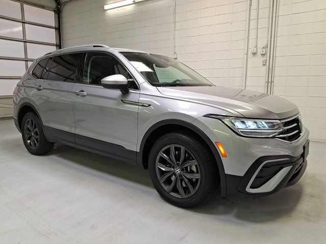 2023 Volkswagen Tiguan 2.0T SE 4Motion's photo