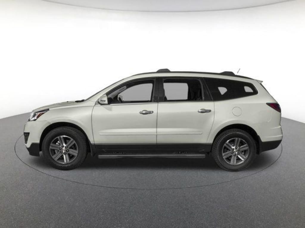 Used 2017 Chevrolet Traverse 2LT SUV