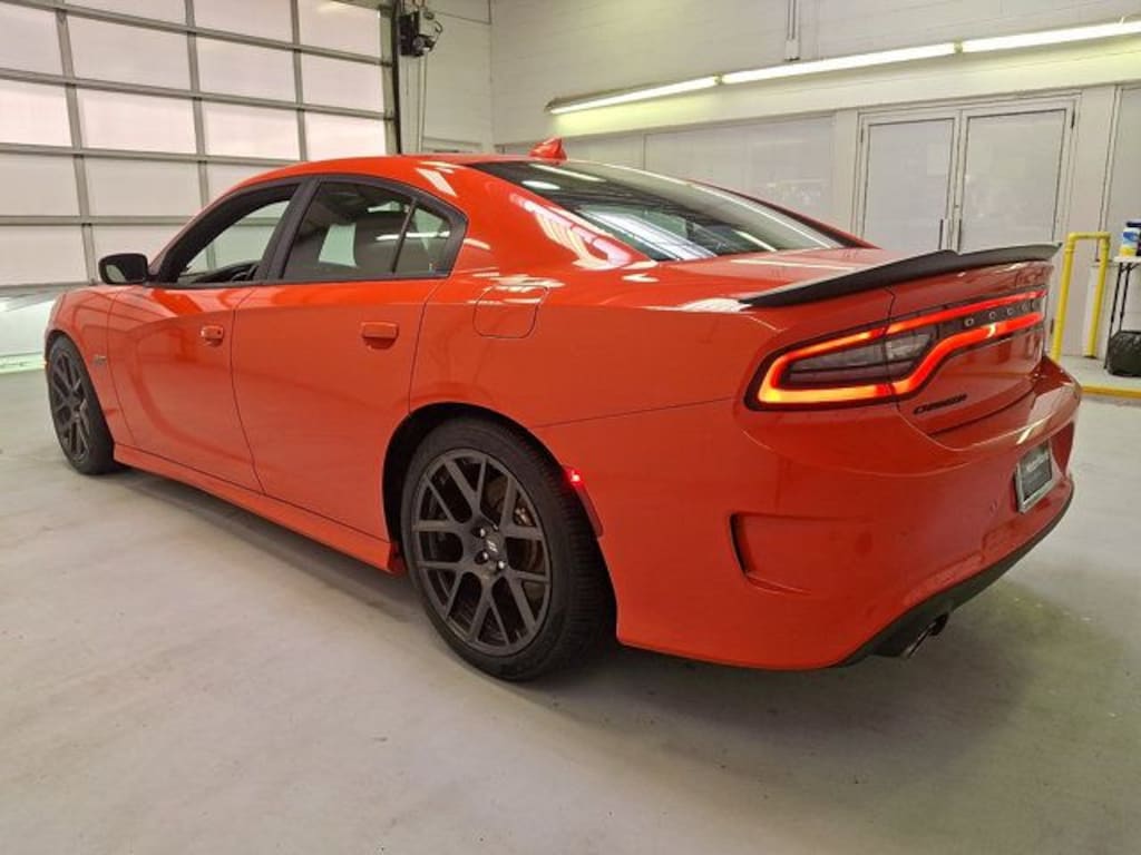 Used 2017 Dodge Charger R/T Scat Pack Sedan