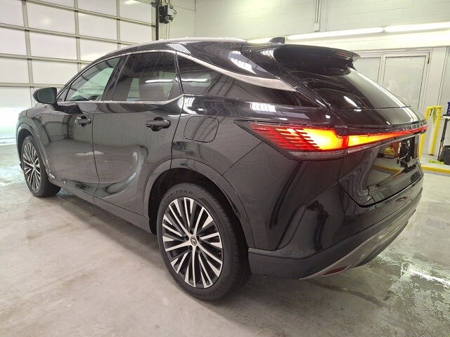 2023 Lexus RX 350h Premium photo 4