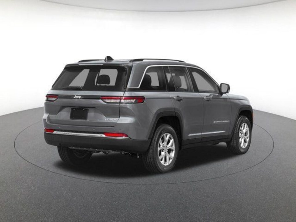 Used 2022 Jeep Grand Cherokee Altitude SUV