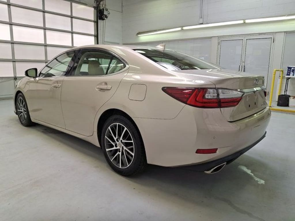 Used 2016 Lexus ES 350 Sedan