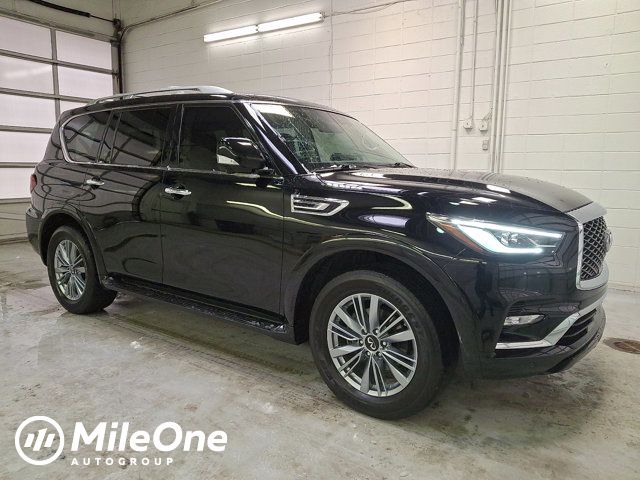 2023 INFINITI QX80 Luxe