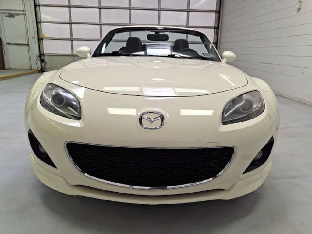 Used 2009 Mazda Miata Touring Convertible