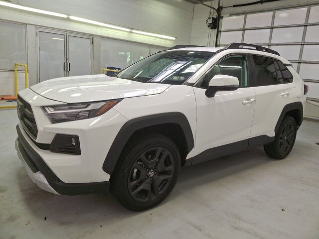 2024 Toyota RAV4 Adventure photo 2