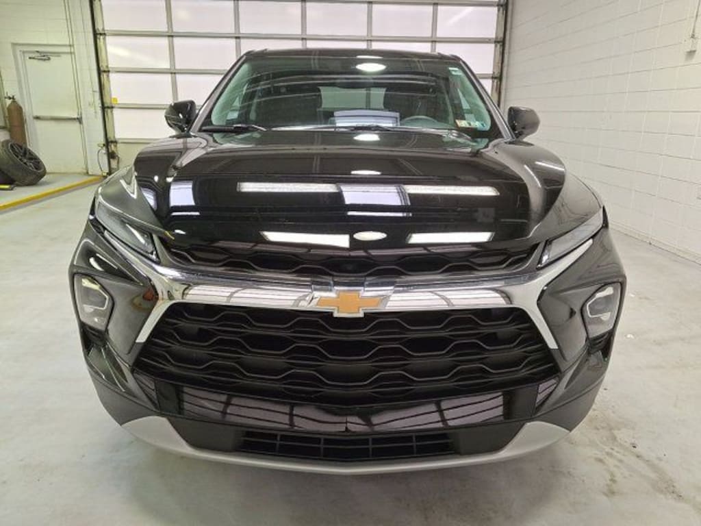 Used 2025 Chevrolet Blazer LT SUV