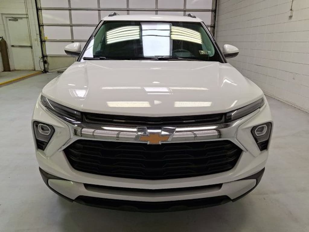 Used 2025 Chevrolet Trailblazer LT SUV