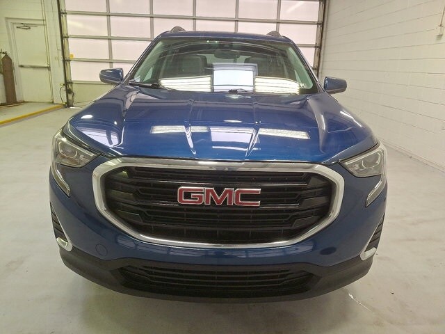 2020 Gmc Terrain SLE photo 2