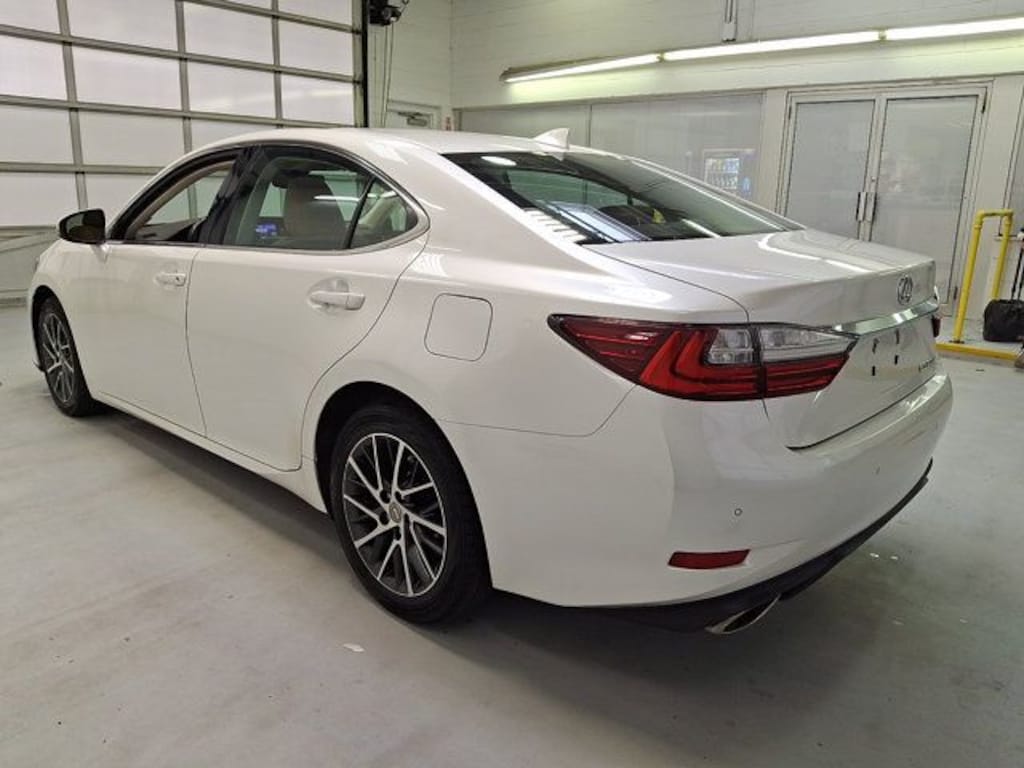 Used 2017 Lexus ES 350 Sedan