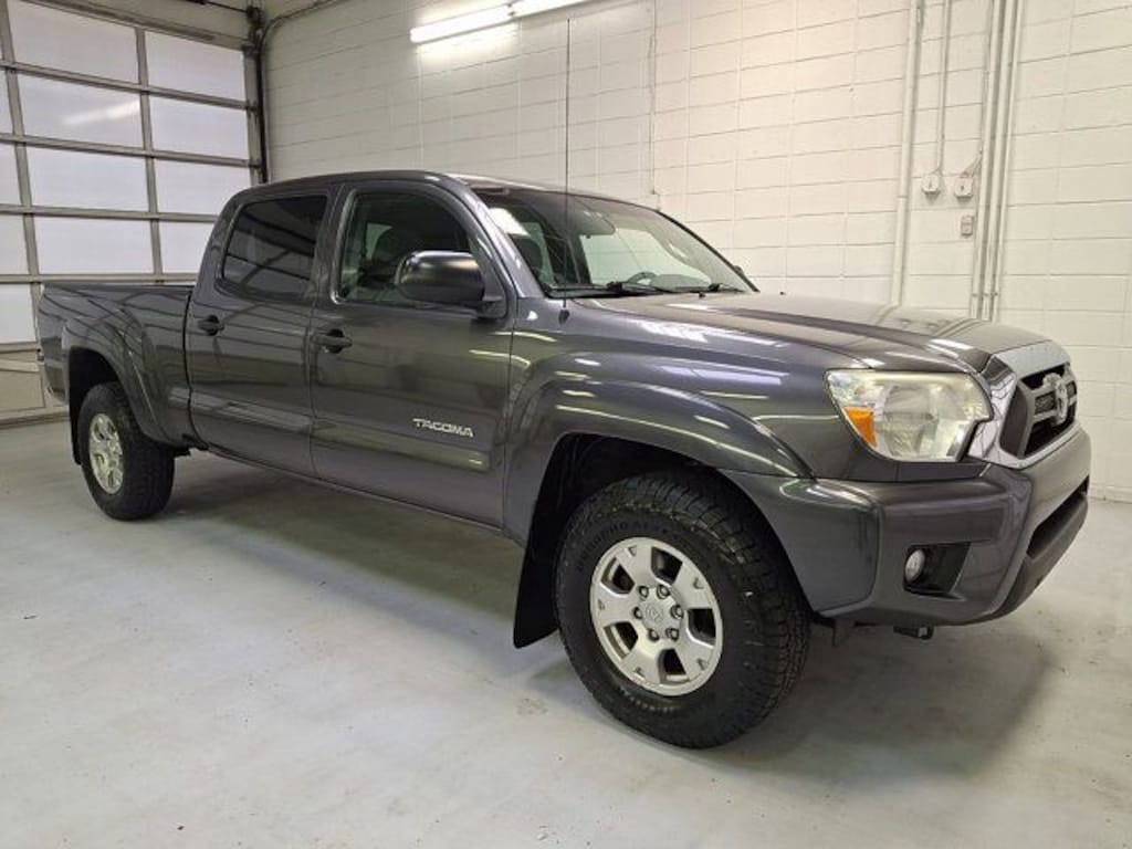 Used 2015 Toyota Tacoma Base Truck