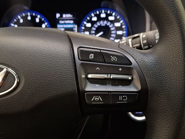 2023 Hyundai Kona SEL - Photo 23