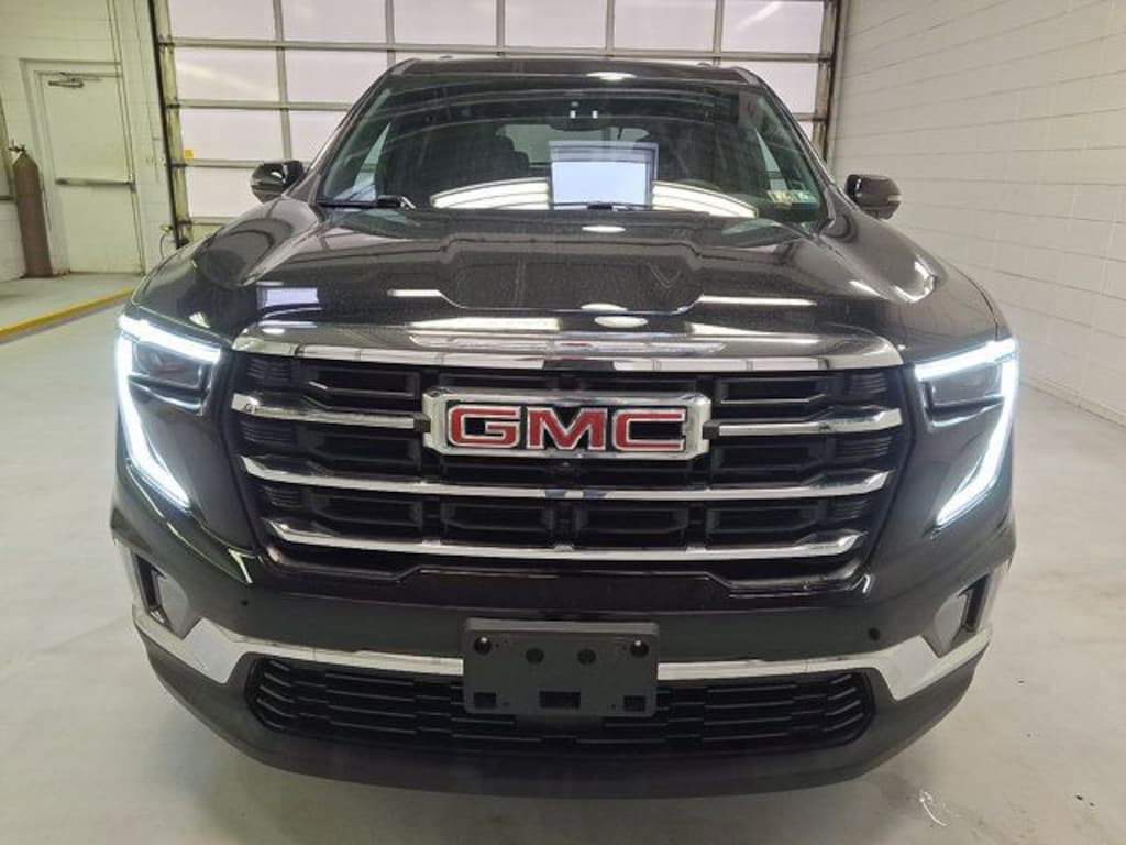 Used 2026 GMC Acadia Elevation SUV