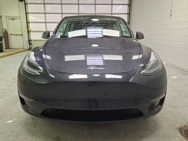 Used 2024 Tesla Model Y Long Range with VIN 7SAYGDEE5RA286856 for sale in Kansas City