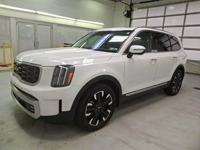 2024 Kia Telluride SX photo 3