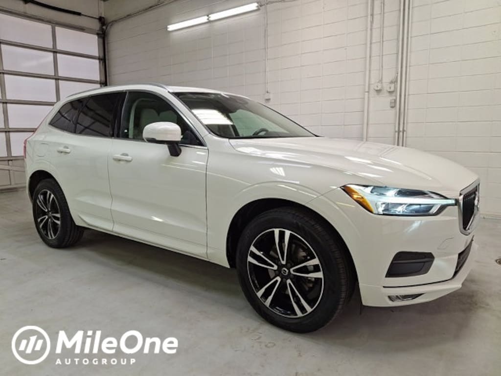 Used 2021 Volvo XC60 T5 Momentum SUV