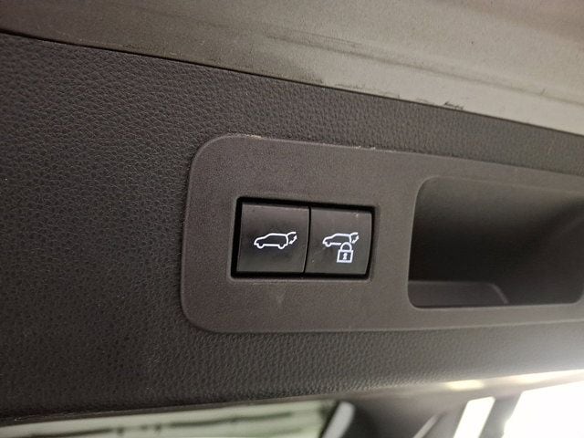 2023 Lexus LX F-Sport - Photo 31