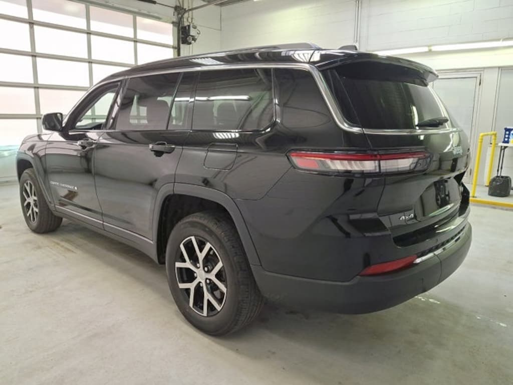 Used 2023 Jeep Grand Cherokee L Limited SUV