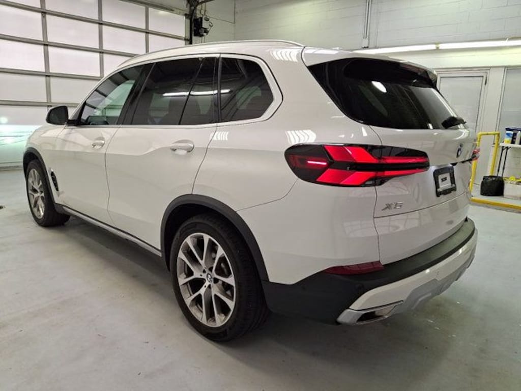 Used 2024 BMW X5 xDrive40i SUV