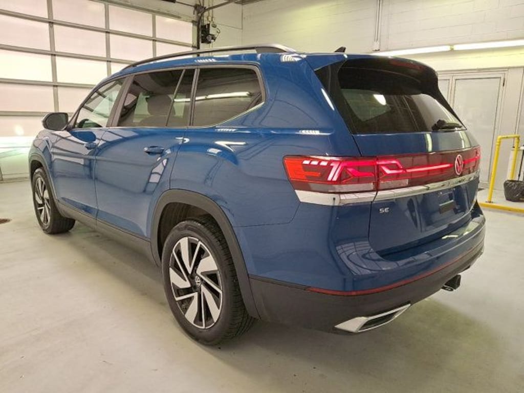 Used 2026 Volkswagen Atlas 2.0T SE w/Technology SUV