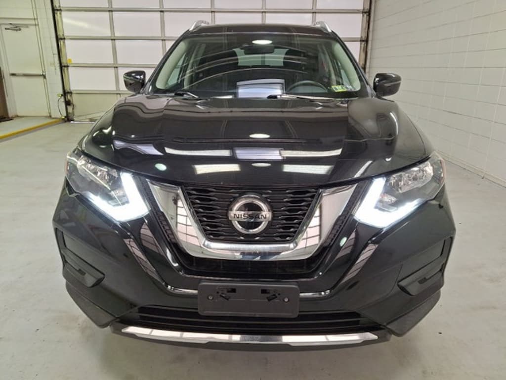 Used 2019 Nissan Rogue SV SUV