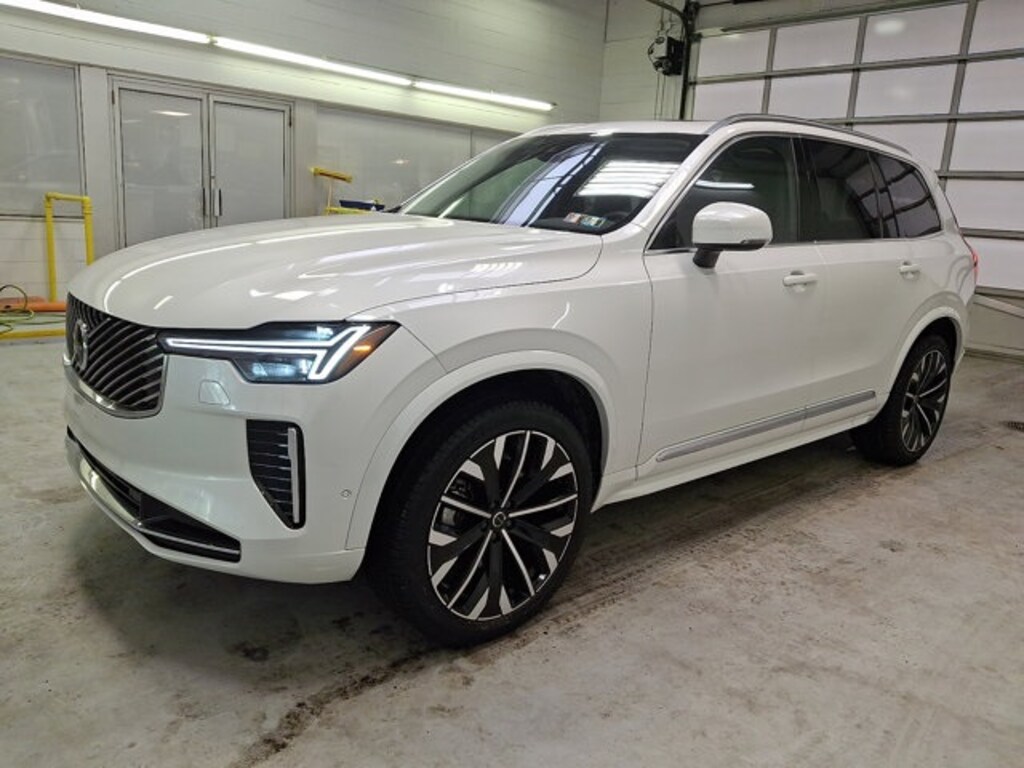 Used 2025 Volvo XC90 B6 Plus 7-Seater SUV