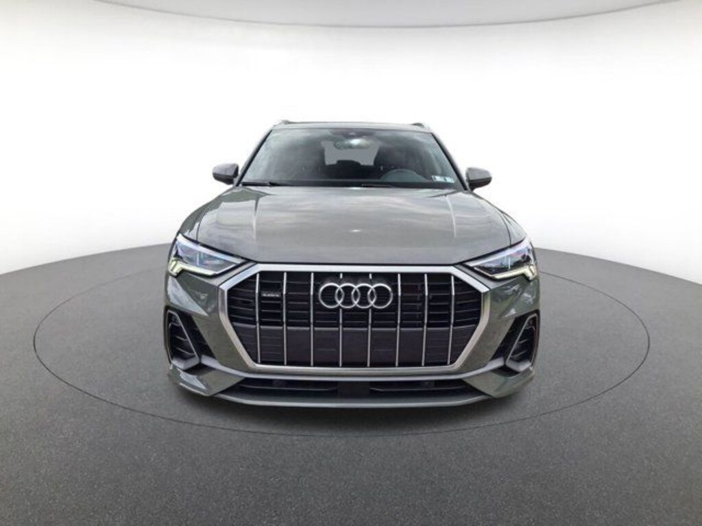 Used 2024 Audi Q3 Premium SUV