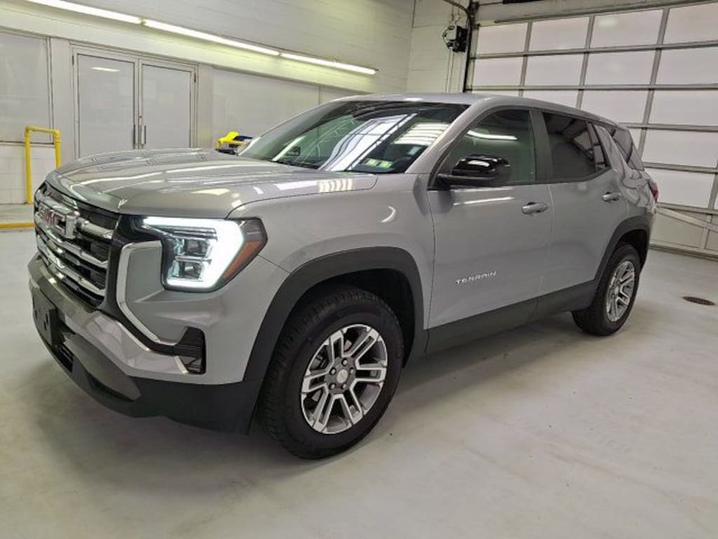 Used 2026 GMC Terrain Elevation SUV