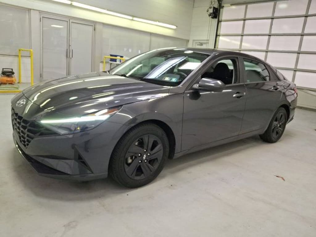 Used 2021 Hyundai Elantra SEL Sedan