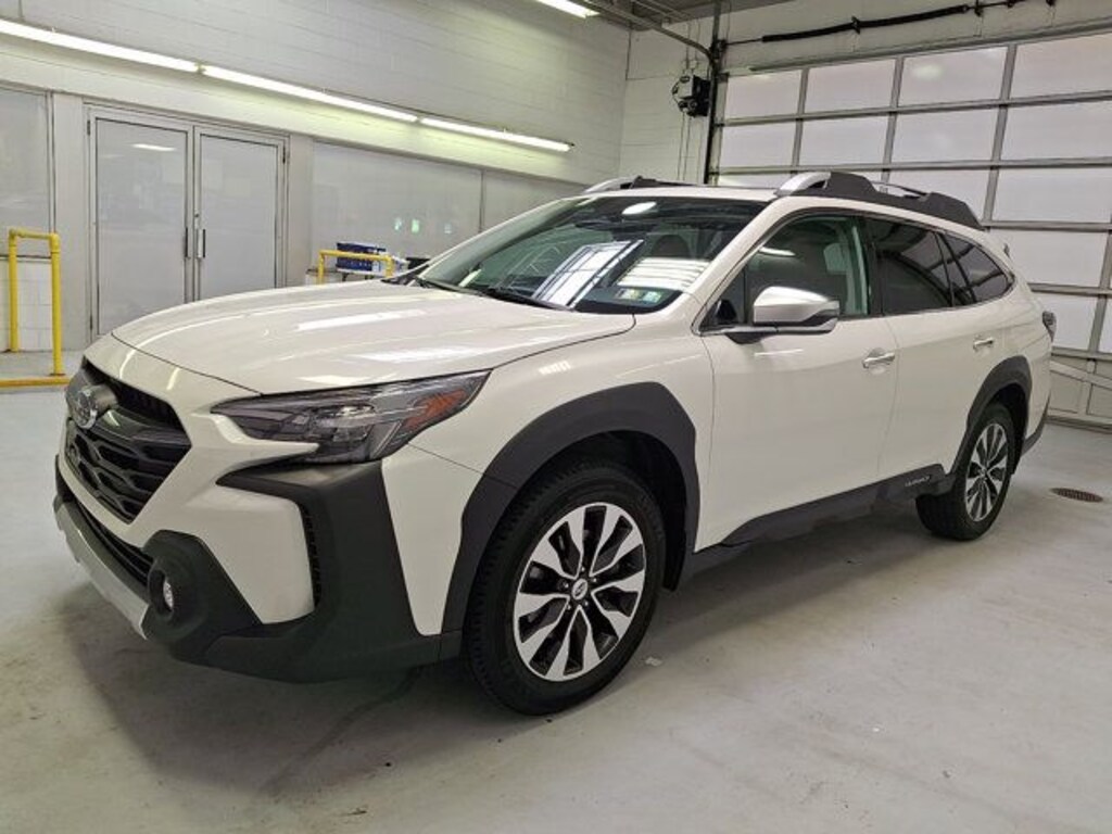 Used 2024 Subaru Outback Touring SUV