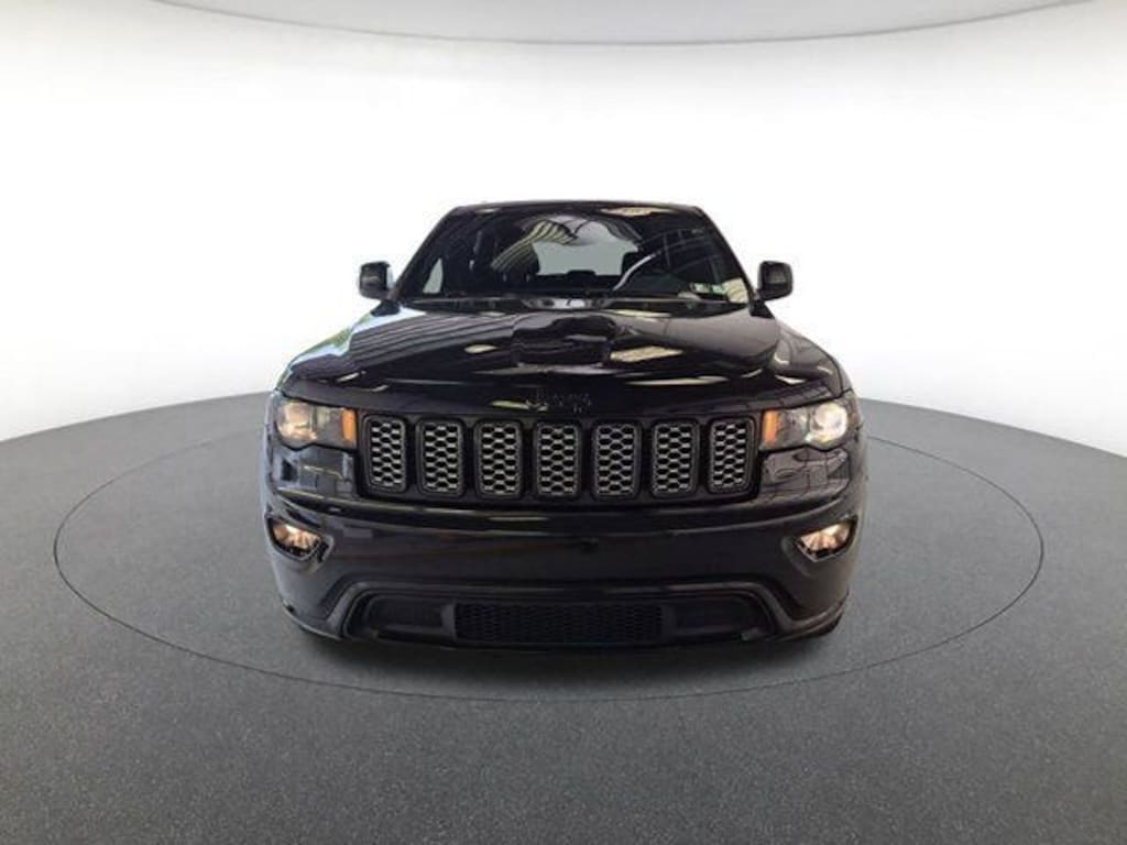 Used 2020 Jeep Grand Cherokee Altitude SUV